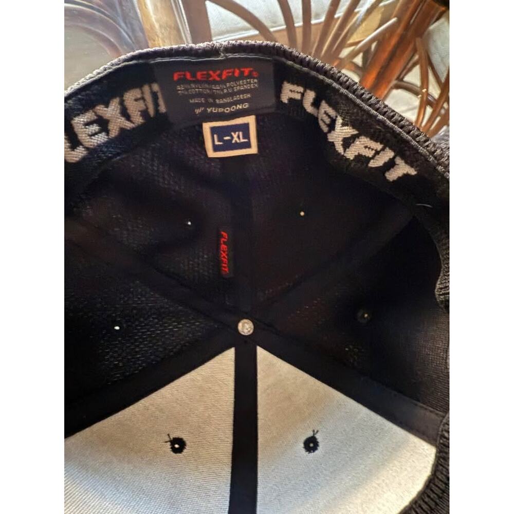 3 FlexFit Baseball Caps Mens Size L/XL Black Used No Tears, Rips or Stains - Picture 2 of 7